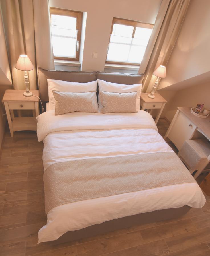Janez Rooms リュブリャナ エクステリア 写真