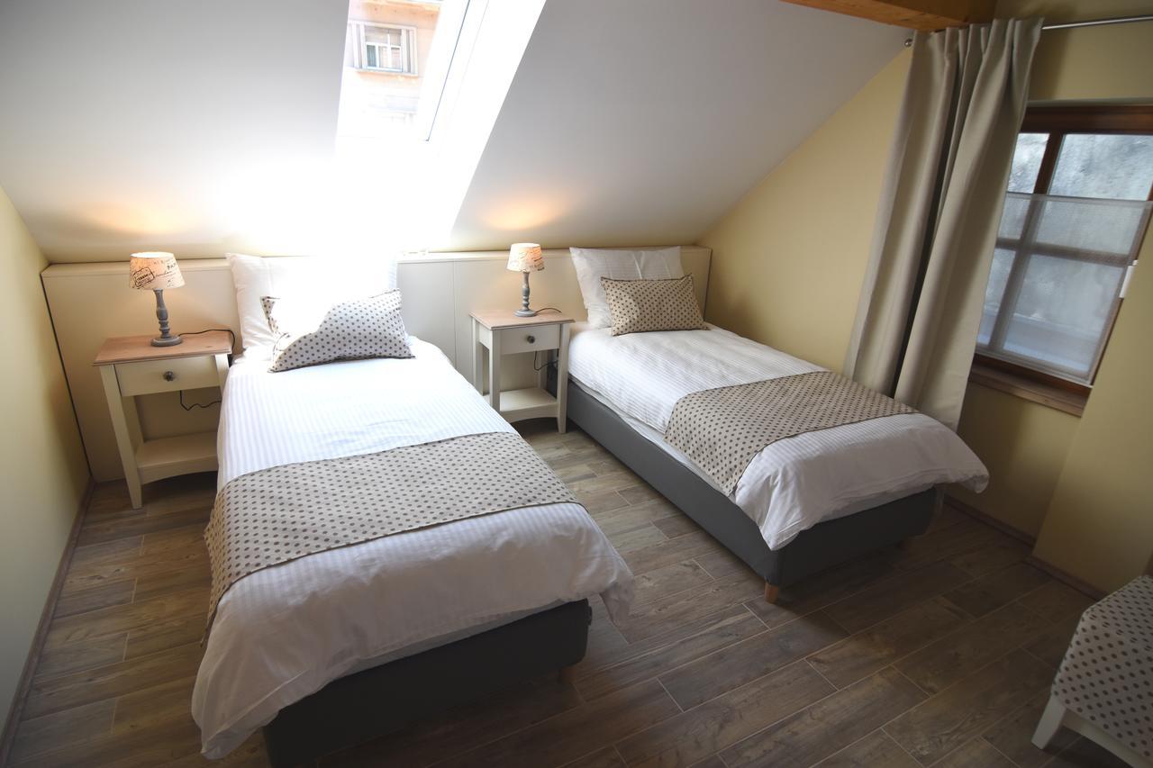 Janez Rooms リュブリャナ エクステリア 写真